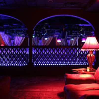 sophias_stripclub_room_interior_13-thumb